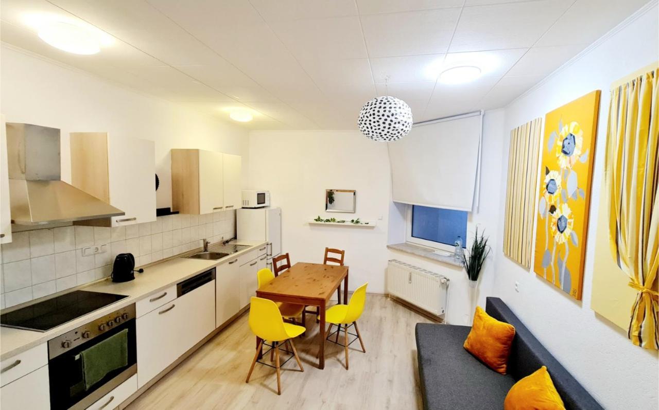 Elena Flat Sonnenblumen Duisburg Zentrum Экстерьер фото